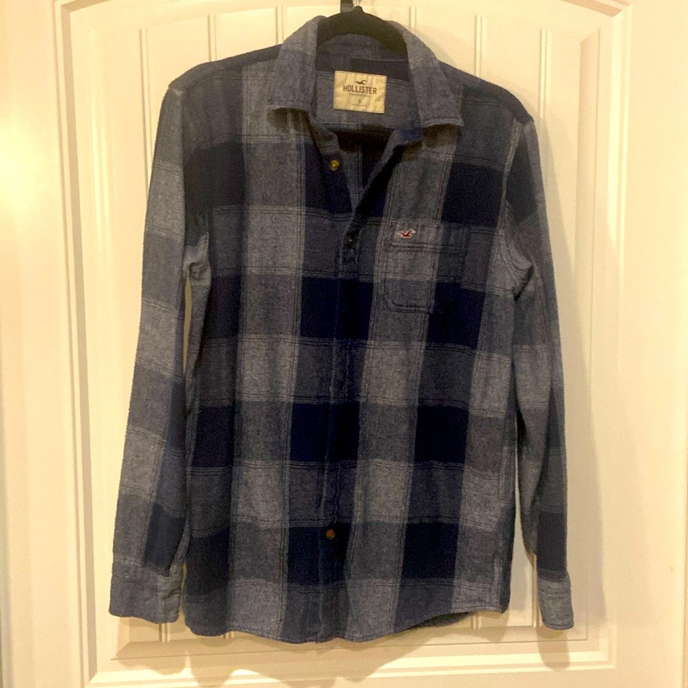 Small mens Hollister grey/navy blue flannel shirt
